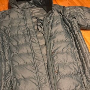 Ultralight down jacket from 32 Degrees brand